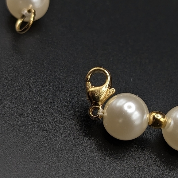 Faux Pearl And Goldtoned Beaded Bracelet - Picture 6 of 7